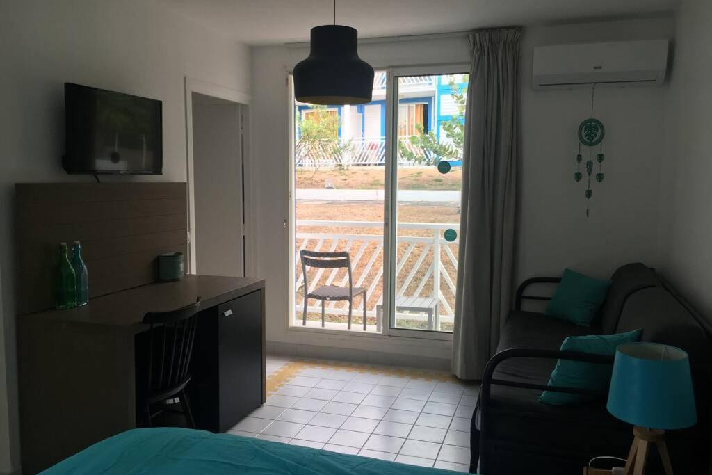 Superbe Studio Superieur Neuf Avec Balcon Saint-Francois (Grande-Terre) Exterior photo
